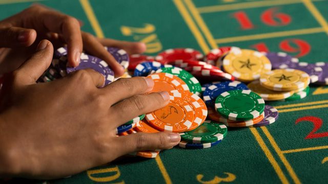 FortuneBets کھلاڑیوں کے لیے لائیو کیسینو سیکشن
